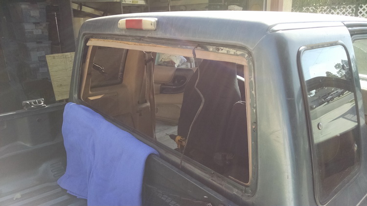Truck Rear Window Seal Replacement