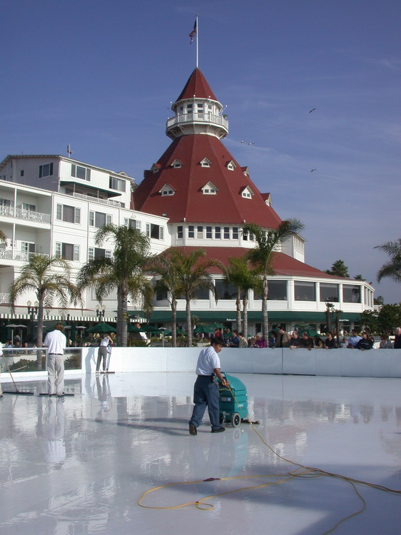 Ice rink at the Del